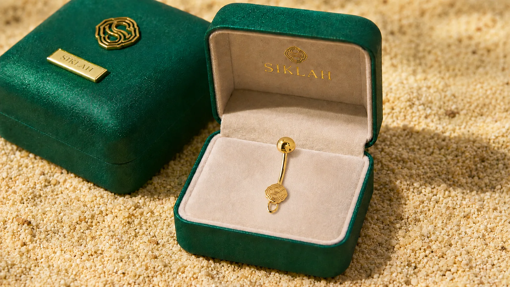 Piercing Base Siklah in oro 18 carati nel cofanetto verde smeraldo firmato